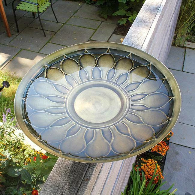 African Daisy Bird Bath With Over Rail Bracket 4 African Daisy Bird Bath With Over Rail Bracket - Image 2